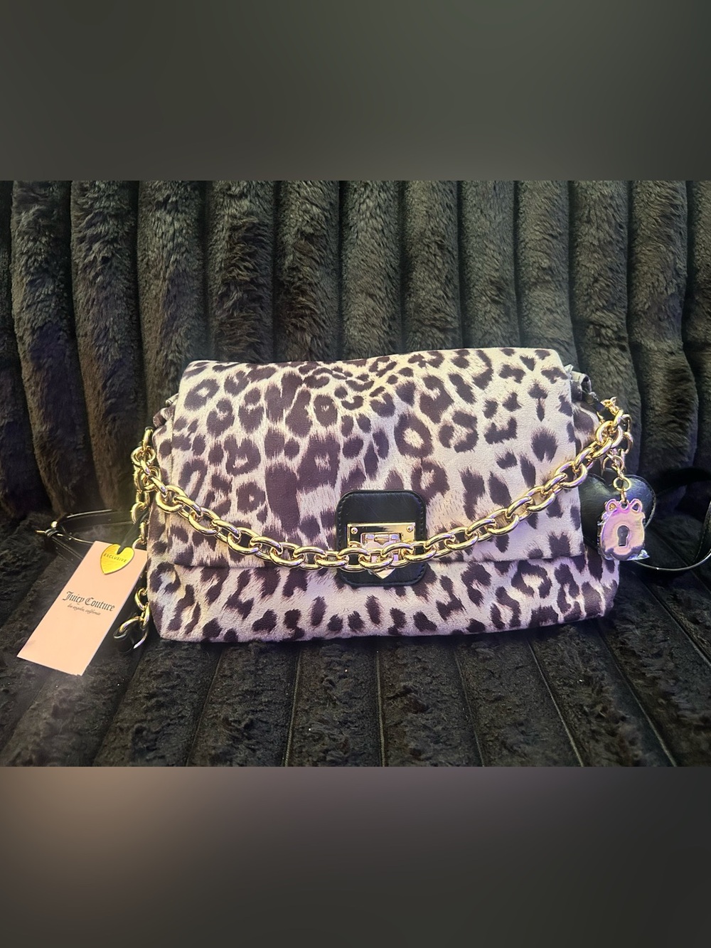 VIRAL SNOW Leopard Print Shoulder Bag with Gold Chain